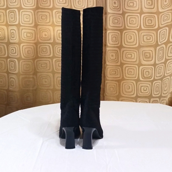 STUART WEITZMAN Black Textured Knee High Heeled Square Toe Boots Size 6 - Picture 7 of 13
